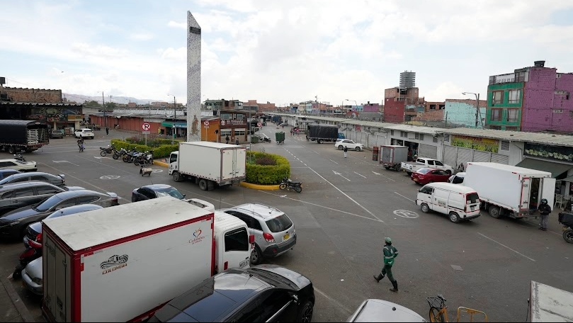  Corabastos: Corazón Gastronómico de Bogotá